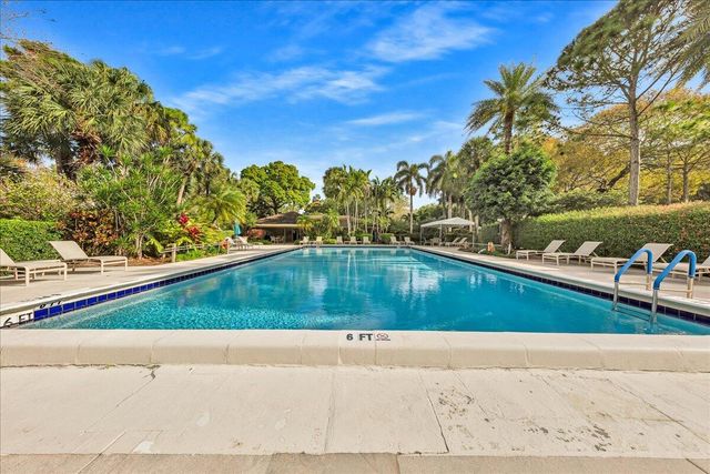 804 Cypress Grove Lane 302, Pompano Beach, FL 33069