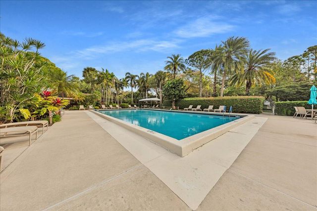 804 Cypress Grove Lane 302, Pompano Beach, FL 33069