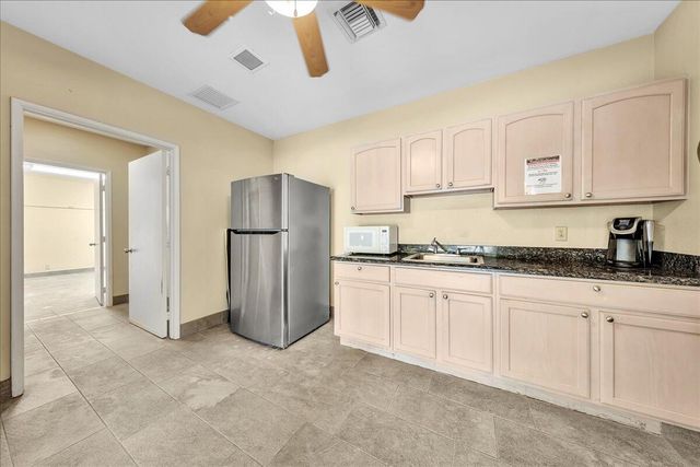 804 Cypress Grove Lane 302, Pompano Beach, FL 33069