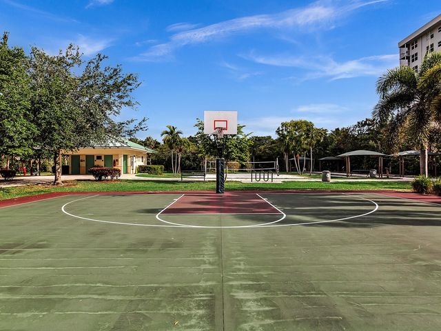 804 Cypress Grove Lane 302, Pompano Beach, FL 33069