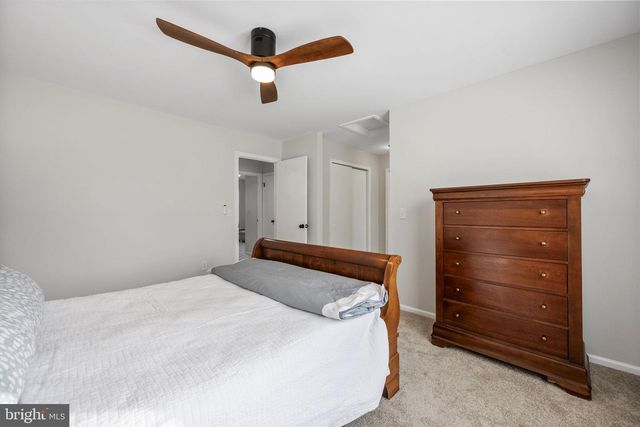 48 MCPHERSON CIR, Sterling, VA 20165