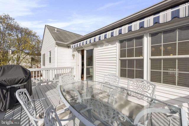 48 MCPHERSON CIR, Sterling, VA 20165