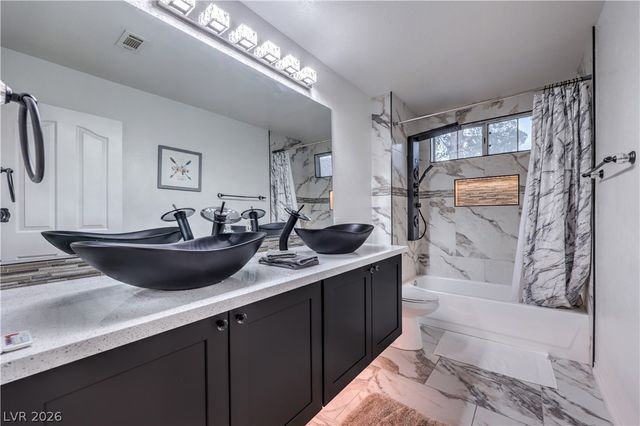 2402 Legacy Island Circle, Henderson, NV 89074