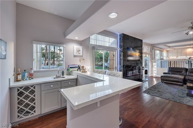 2402 Legacy Island Circle, Henderson, NV 89074