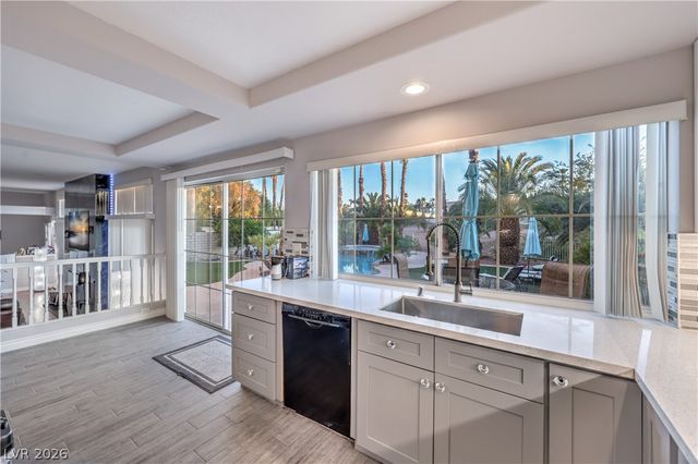 2402 Legacy Island Circle, Henderson, NV 89074