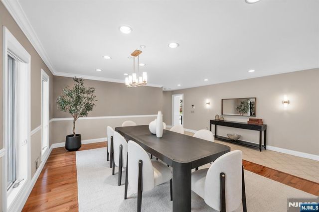 301 Hopper Court, Franklin Lakes, NJ 07417