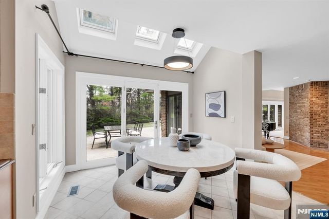 301 Hopper Court, Franklin Lakes, NJ 07417