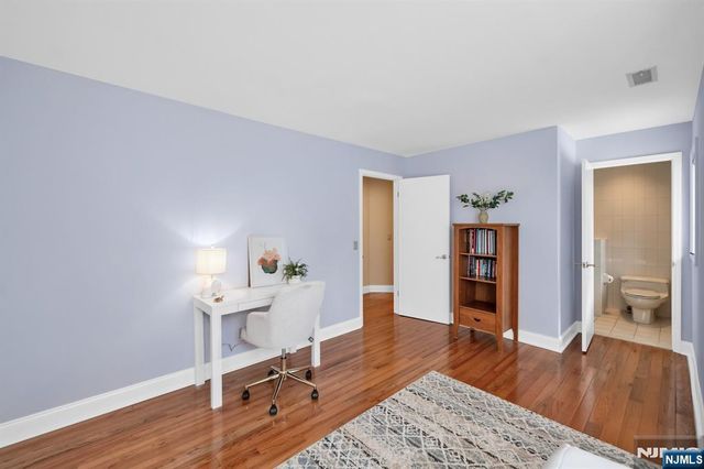 301 Hopper Court, Franklin Lakes, NJ 07417