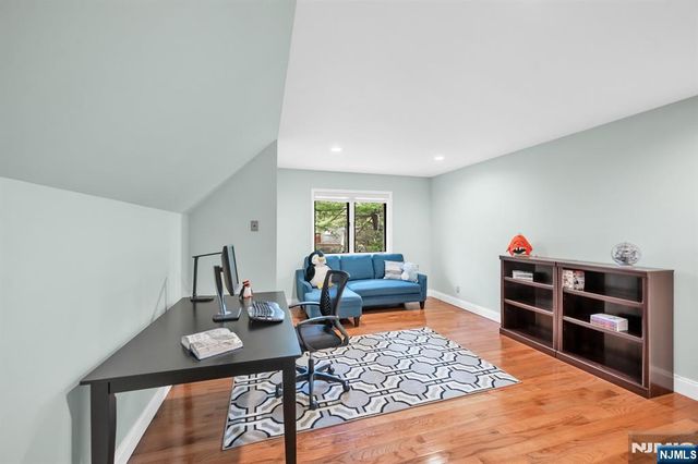 301 Hopper Court, Franklin Lakes, NJ 07417