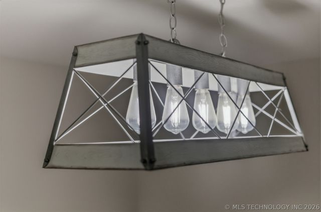 806 S Hickory Street, Nowata, OK 74048