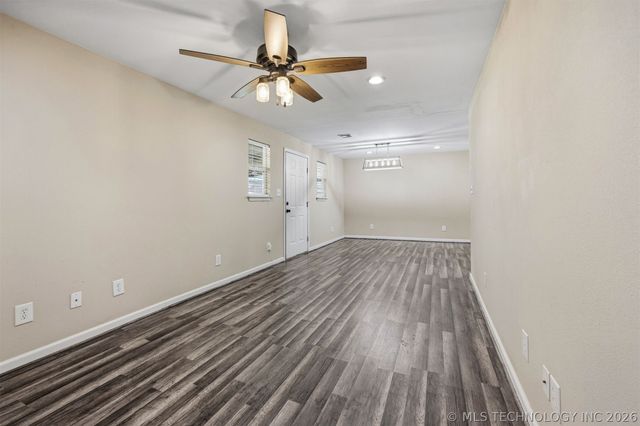 806 S Hickory Street, Nowata, OK 74048