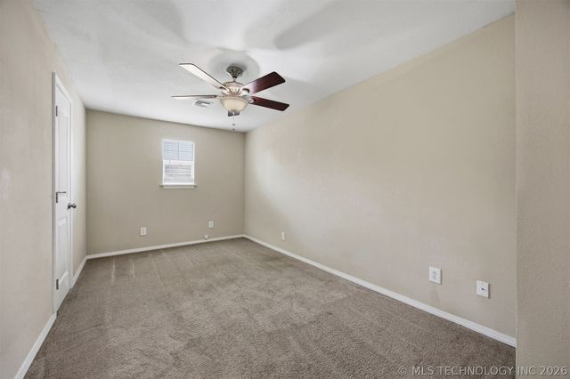 806 S Hickory Street, Nowata, OK 74048