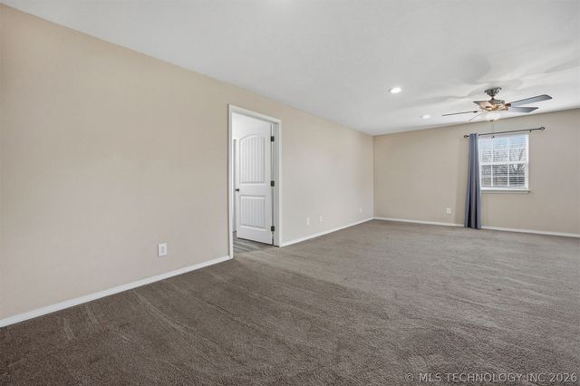 806 S Hickory Street, Nowata, OK 74048