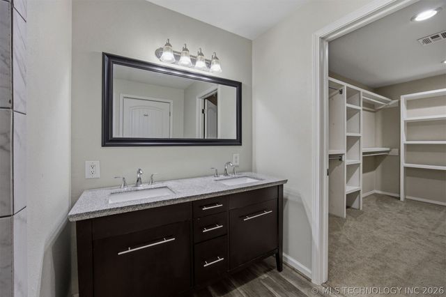 806 S Hickory Street, Nowata, OK 74048