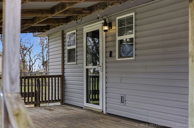 806 S Hickory Street, Nowata, OK 74048