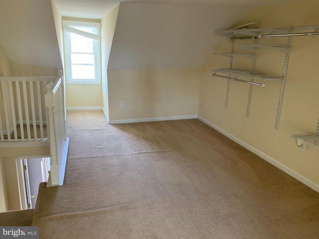 228 ORANGE ST, Gloucester City, NJ 08030