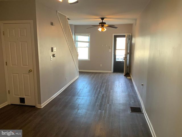 228 ORANGE ST, Gloucester City, NJ 08030