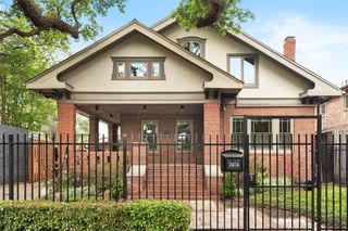 3404 Audubon Place, Houston, TX 77006