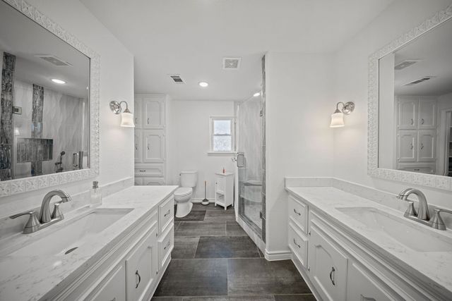 203 Oak Forest Trail, Euless, TX 76039