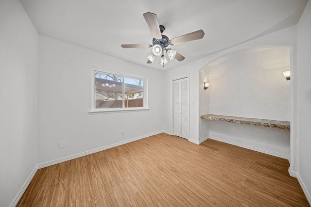 203 Oak Forest Trail, Euless, TX 76039