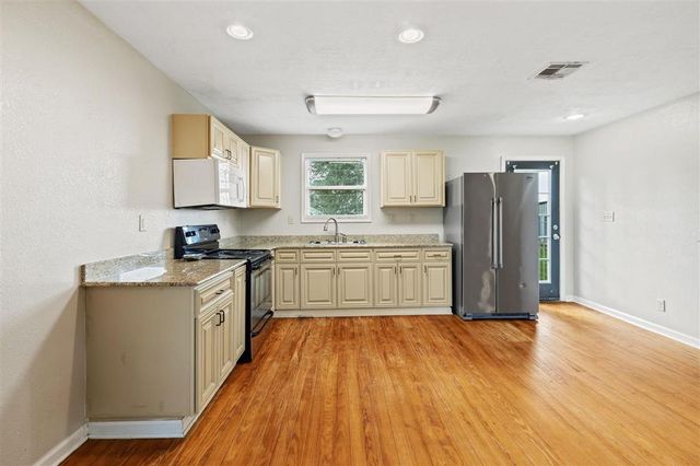 628 15th Street, Lake Charles, LA 70601