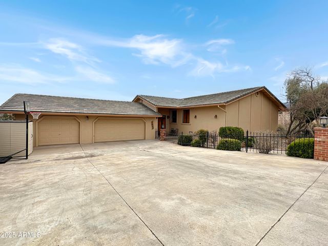 1669 E Sandy Lane, Cottonwood, AZ 86326
