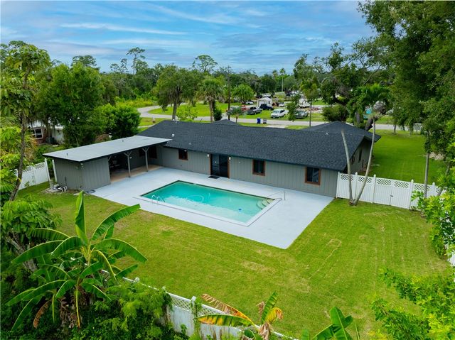 146 11th Street SW, Vero Beach, FL 32962