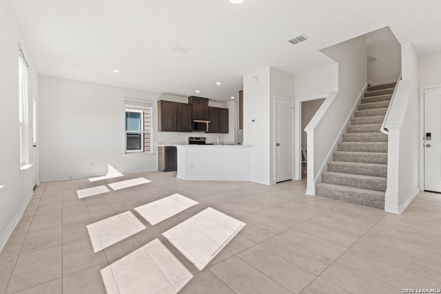 7551 FISHBOWL LANE, San Antonio, TX 78253