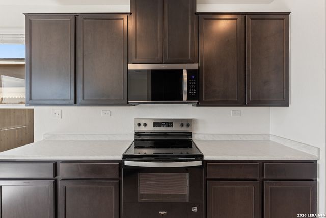 7551 FISHBOWL LANE, San Antonio, TX 78253