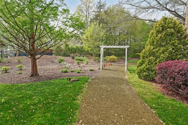 1800 Clairmont Lk A725, Decatur, GA 30033