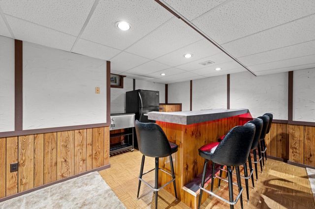 1799 Woodsfield DRIVE, Richfield, WI 53076