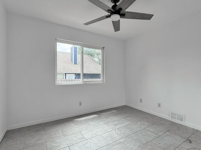 403 Fantail LOOP A, Lakeway, TX 78734