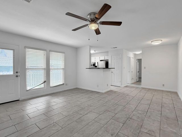 403 Fantail LOOP A, Lakeway, TX 78734