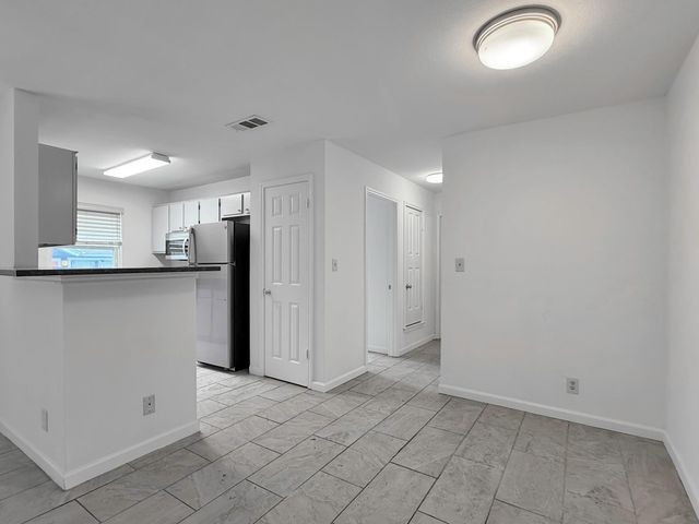 403 Fantail LOOP A, Lakeway, TX 78734