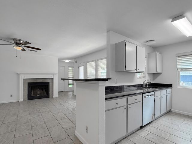 403 Fantail LOOP A, Lakeway, TX 78734
