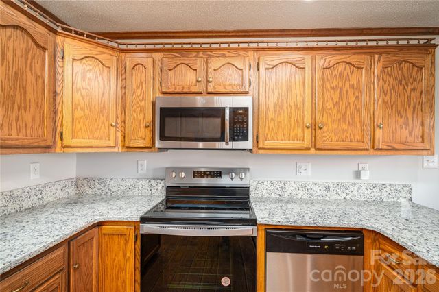 2515 Myra Lane, Lincolnton, NC 28092