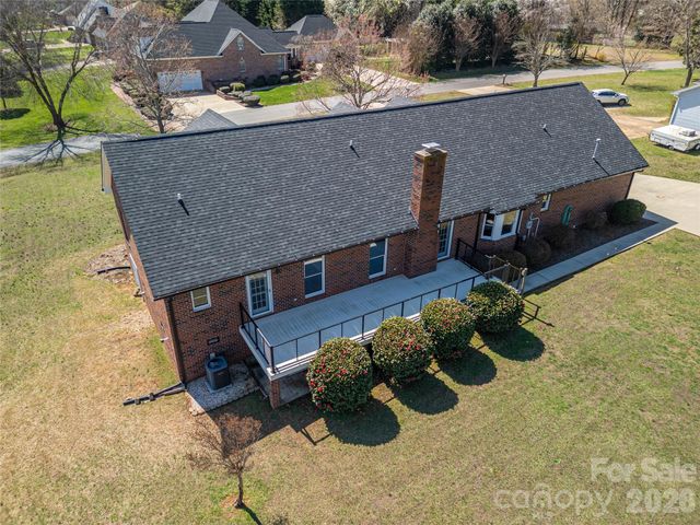 2515 Myra Lane, Lincolnton, NC 28092