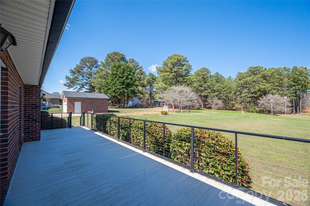 2515 Myra Lane, Lincolnton, NC 28092