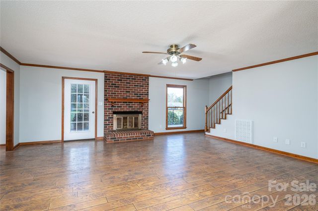 2515 Myra Lane, Lincolnton, NC 28092