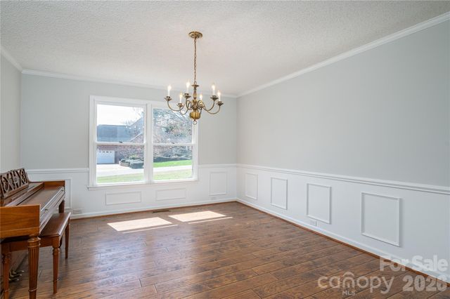 2515 Myra Lane, Lincolnton, NC 28092