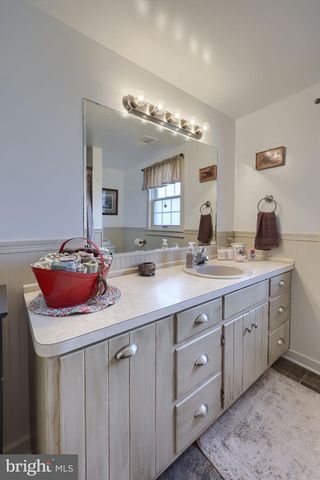 1323 CHURCH ST, Lititz, PA 17543