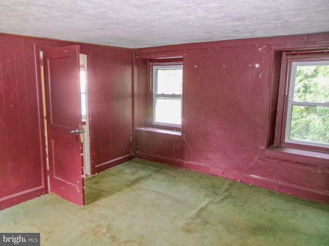 2441 TREVOSE RD, Feasterville Trevose, PA 19053