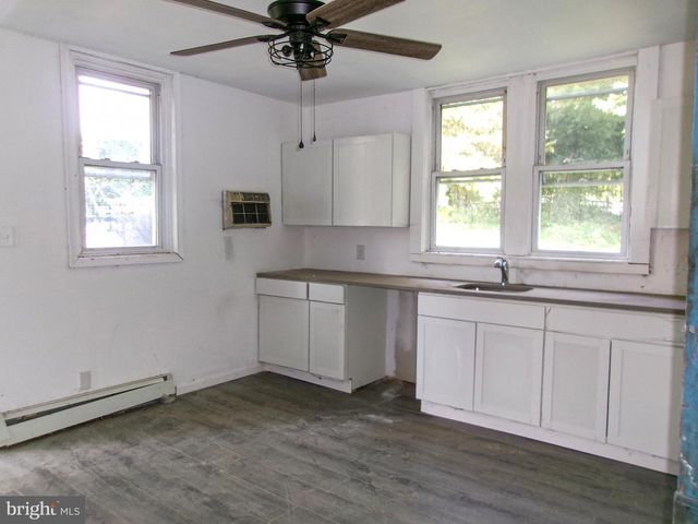 2441 TREVOSE RD, Feasterville Trevose, PA 19053