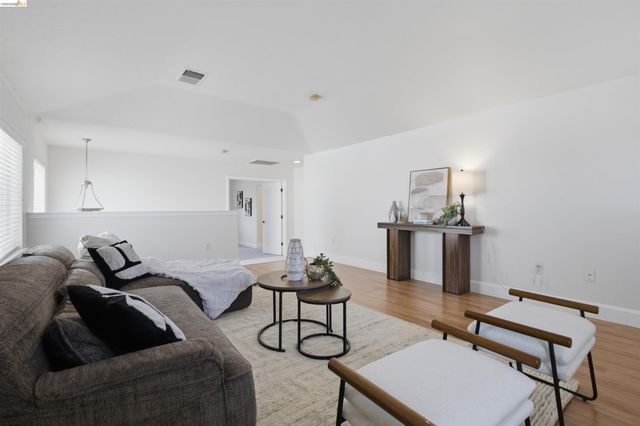 5217 Rainwood Way, Antioch, CA 94531