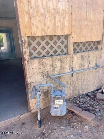 7214 S 42ND Street, Phoenix, AZ 85042