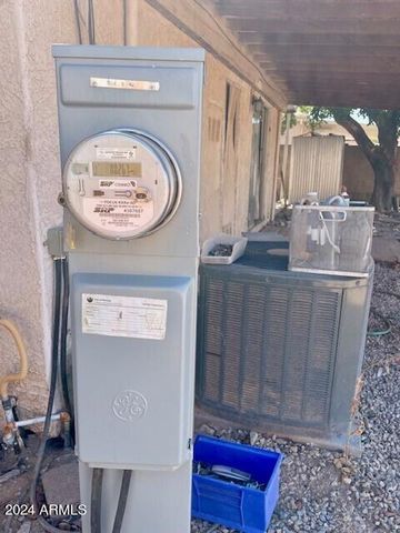 7214 S 42ND Street, Phoenix, AZ 85042