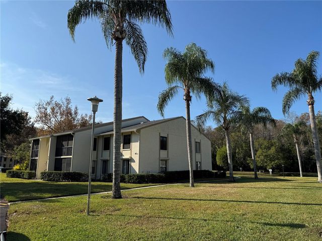 1400 PINE GLEN LANE Bldg 212 D-2, Tarpon Springs, FL 34688