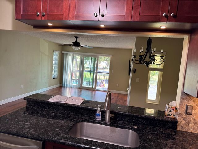 1400 PINE GLEN LANE Bldg 212 D-2, Tarpon Springs, FL 34688