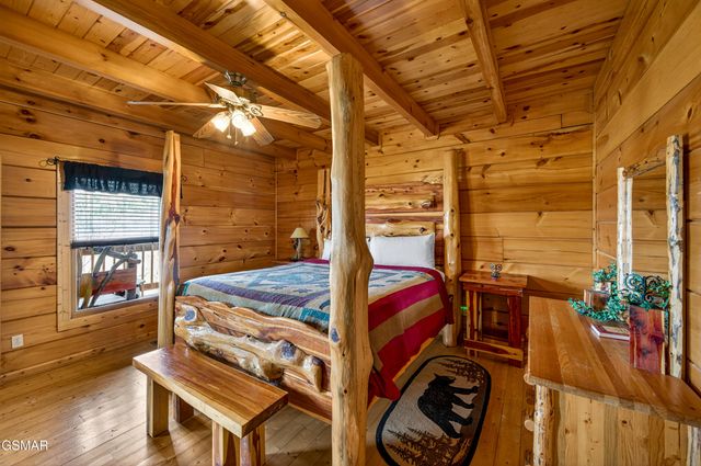 2613 Willow Heights Way, Sevierville, TN 37876