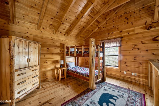 2613 Willow Heights Way, Sevierville, TN 37876